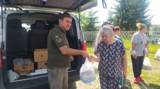 Фото з діяльності фонду 32